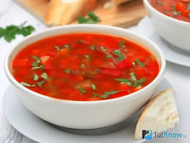 Borscht quaresimale con funghi