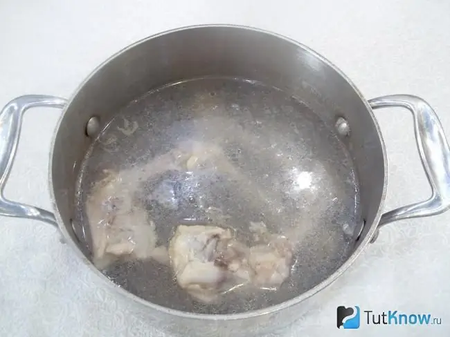 Boiled nqaij qaib