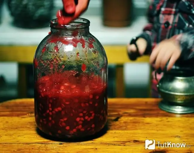 Making jam from viburnum