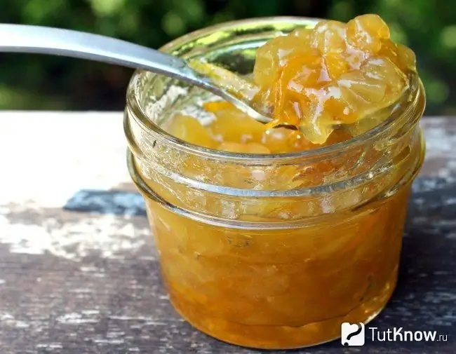 Zucchini and pineapple jam