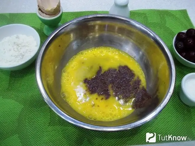 Eggs, beaten and chocolate paste added