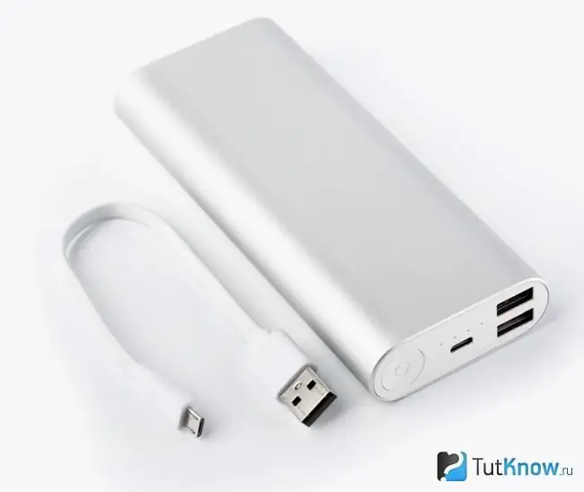 Power bank como presente de ano novo para um adolescente