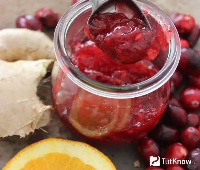 Geléia de cranberry com laranjas para o inverno