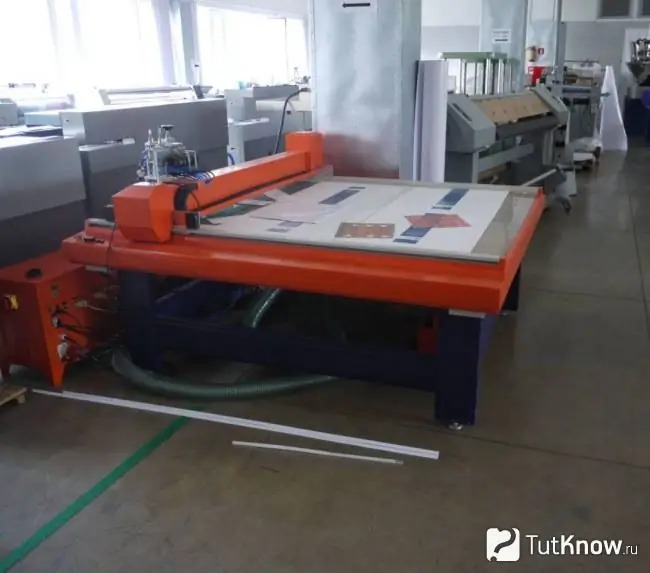 Flatbed plotter