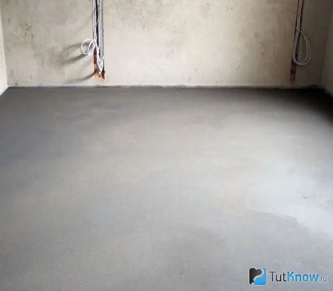 Drying the floor screed