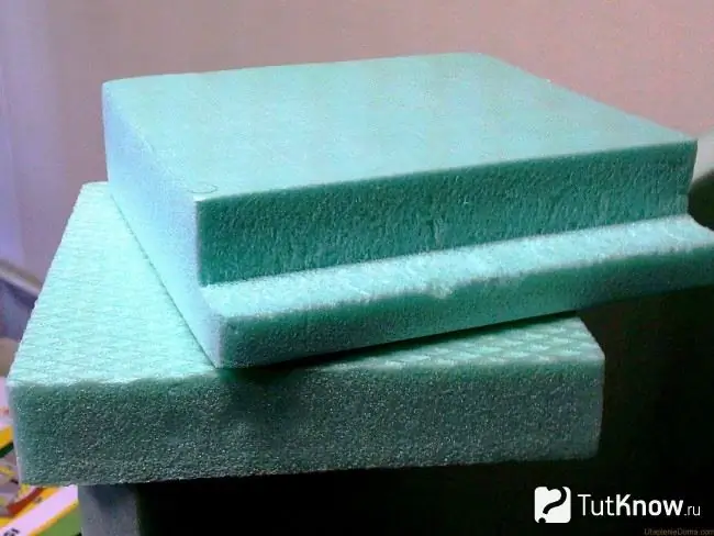 Polystyrene mở rộng để cách nhiệt sàn