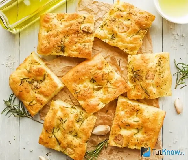 Focaccia dengan bawang putih