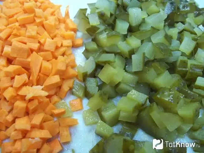 Carrots with cucumbers sliced