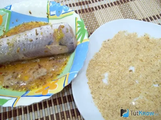 Pollock dilapisi tepung telur