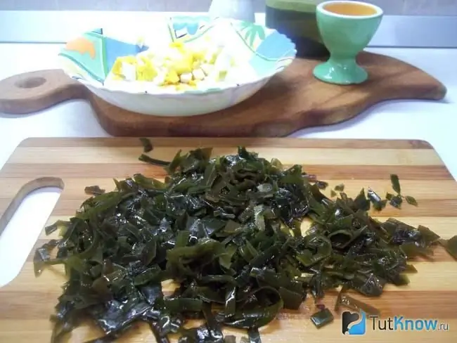 Seaweed sliced