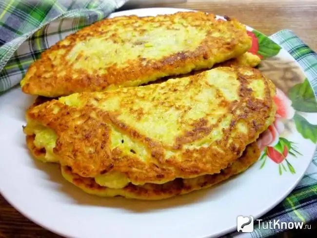 Czeburek naleśnikowy z kurczakiem