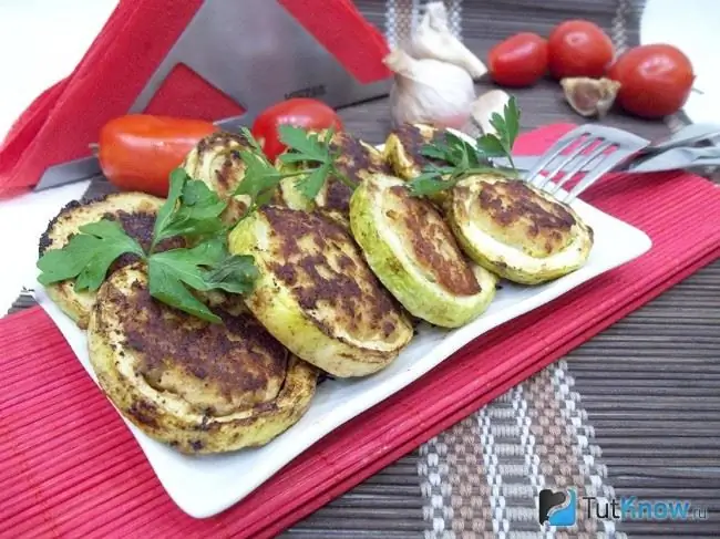 Roti daging siap pakai dalam selongsong zucchini