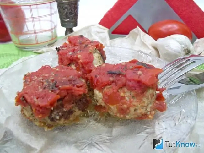 Königsberg-style makatas handa-ginawa meatballs